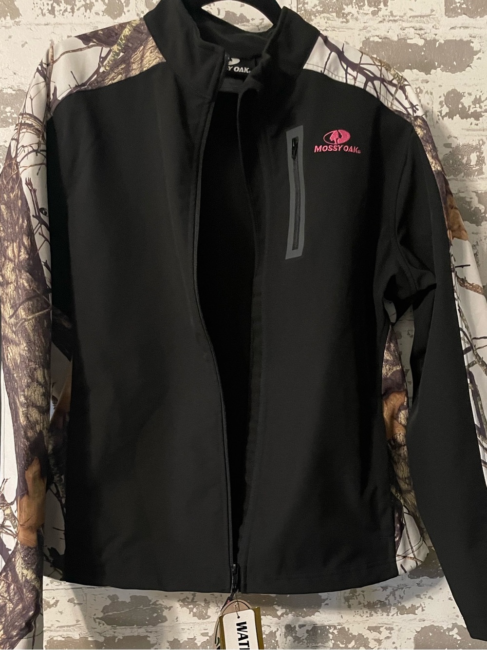 Mossy Oak Black Softshell Jacket with Camo Sleeves and Pink Logo large 12/14 - Picture 7 of 9